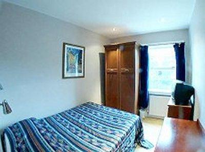 Premier West Th Hotel Лондон Екстериор снимка